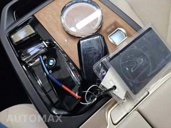 2024 BMW iX Sports Activity Vehicle M60 - miniatura 8