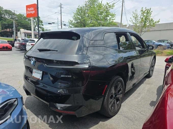 2024 BMW iX Sports Activity Vehicle xDrive50 - miniatura 3