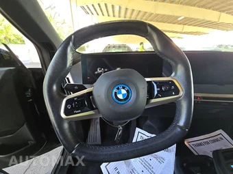 2024 BMW iX Sports Activity Vehicle xDrive50 - miniatura 10