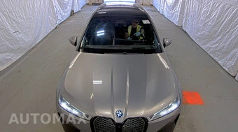 2024 BMW iX Sports Activity Vehicle xDrive50 - miniatura 2
