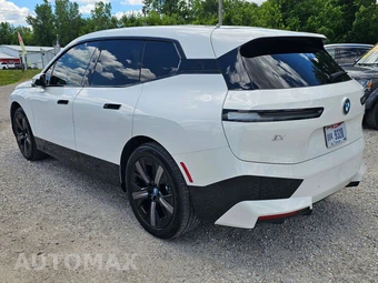 2024 BMW iX Sports Activity Vehicle xDrive50 - miniatura 3