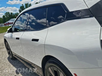 2024 BMW iX Sports Activity Vehicle xDrive50 - miniatura 9