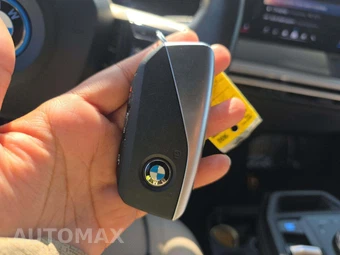 2024 BMW iX Sports Activity Vehicle xDrive50 - miniatura 8