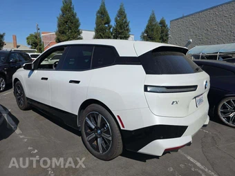 2024 BMW iX Sports Activity Vehicle xDrive50 - miniatura 2
