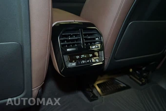 2024 BMW iX Sports Activity Vehicle xDrive50 - miniatura 21