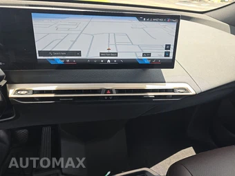 2024 BMW iX Sports Activity Vehicle xDrive50 - miniatura 11