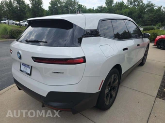 2024 BMW iX Sports Activity Vehicle xDrive50 - miniatura 3
