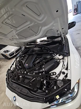 2024 BMW M4 Coupe Competition xDrive – miniatura 22