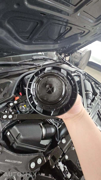 2024 BMW M4 Coupe – miniatura 18