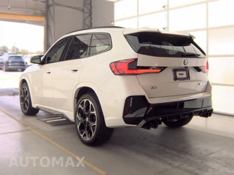 2024 BMW X1 Sports Activity Vehicle M35i - miniatura 6