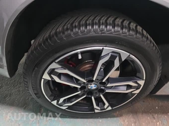 2024 BMW X1 Sports Activity Vehicle M35i - miniatura 10