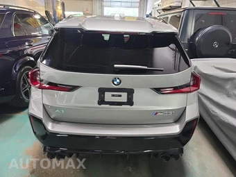 2024 BMW X1 Sports Activity Vehicle M35i - miniatura 5