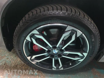 2024 BMW X1 Sports Activity Vehicle M35i - miniatura 8