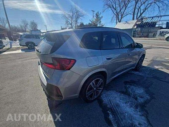2024 BMW X1 Sports Activity Vehicle M35i - miniatura 3