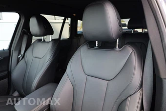 2024 BMW X3 M40i - miniatura 11