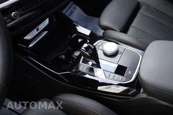 2024 BMW X3 M40i - miniatura 17