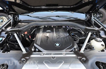 2024 BMW X3 M40i - miniatura 24