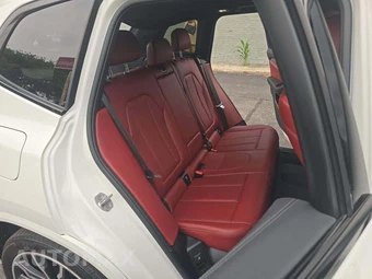 2024 BMW X3 M40i – miniatura 16