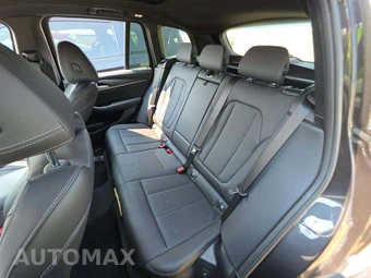 2024 BMW X3 M40i - miniatura 13
