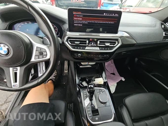 2024 BMW X3 M40i - miniatura 11