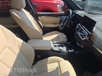 2024 BMW X3 M40i xDrive - miniatura 8