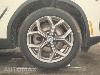 2024 BMW X3 xDrive30i – miniatura 10