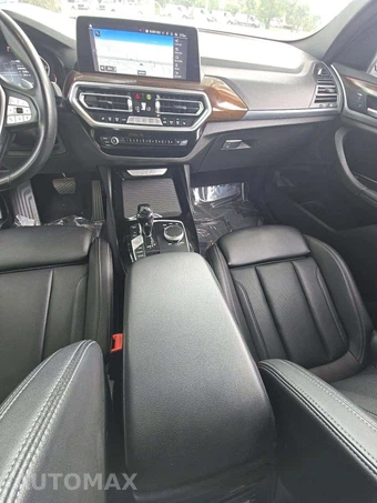 2024 BMW X3 xDrive30i – miniatura 10