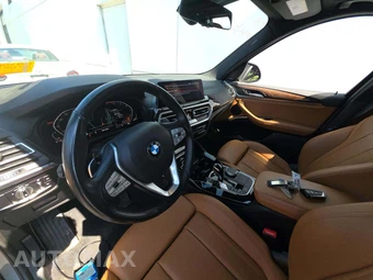 2024 BMW X3 xDrive30i – miniatura 10