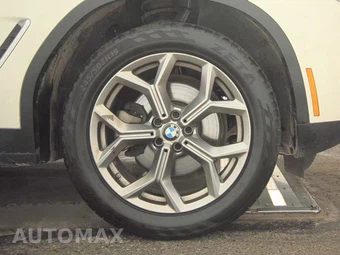 2024 BMW X3 xDrive30i – miniatura 10