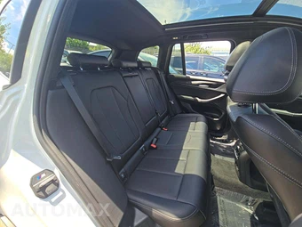 2024 BMW X3 xDrive30i - miniatura 16