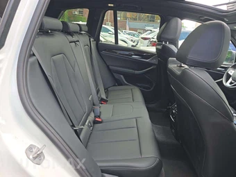 2024 BMW X3 xDrive30i - miniatura 16