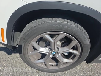 2024 BMW X3 xDrive30i - miniatura 8