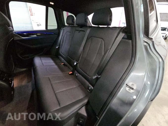 2024 BMW X3 xDrive30i - miniatura 13