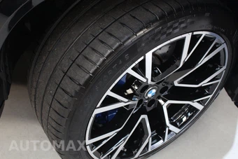 2024 BMW X5 M Sports Activity Vehicle - miniatura 23