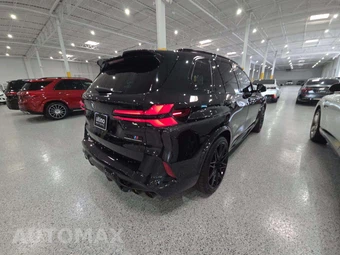 2024 BMW X5 M Sports Activity Vehicle - miniatura 3