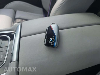 2024 BMW X5 M Sports Activity Vehicle Competition - miniatura 8