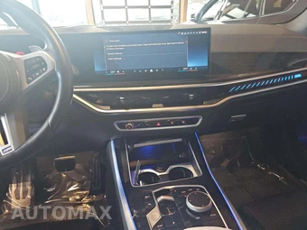 2024 BMW X5 M Sports Activity Vehicle M60i - miniatura 10