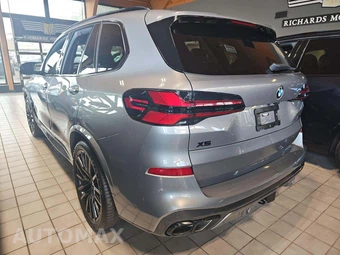 2024 BMW X5 M Sports Activity Vehicle M60i - miniatura 2