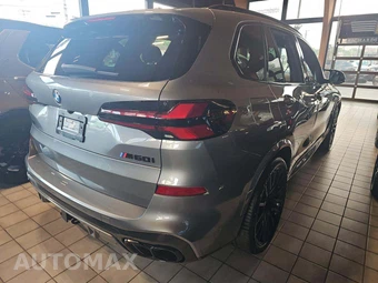 2024 BMW X5 M Sports Activity Vehicle M60i - miniatura 3