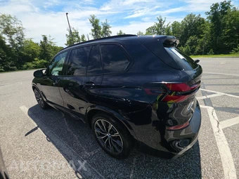 2024 BMW X5 Sports Activity Vehicle M60i xDrive - miniatura 6