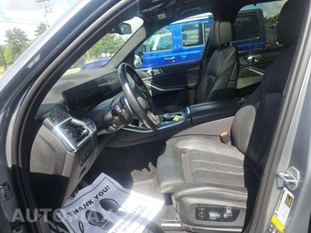 2024 BMW X5 Sports Activity Vehicle M60i xDrive - miniatura 6