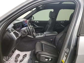2024 BMW X5 Sports Activity Vehicle M60i xDrive - miniatura 7