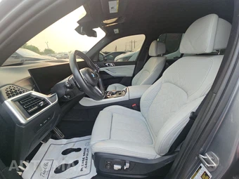 2024 BMW X5 Sports Activity Vehicle M60i xDrive - miniatura 7