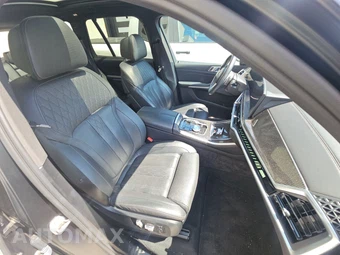 2024 BMW X5 Sports Activity Vehicle M60i xDrive - miniatura 8