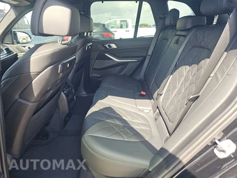 2024 BMW X5 Sports Activity Vehicle M60i xDrive - miniatura 13