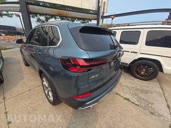 2024 BMW X5 Sports Activity Vehicle xDrive40i - miniatura 2