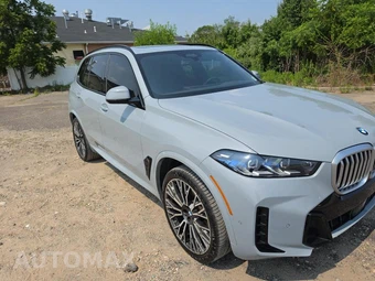 2024 BMW X5 Sports Activity Vehicle xDrive40i M SPORT LINE - miniatura 3