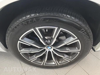 2024 BMW X5 Sports Activity Vehicle xDrive40i M SPORT LINE - miniatura 11