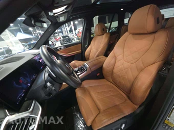 2024 BMW X5 Sports Activity Vehicle xDrive40i M SPORT LINE - miniatura 3