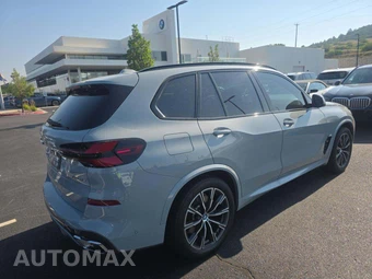 2024 BMW X5 Sports Activity Vehicle xDrive50e M SPORT LINE - miniatura 3